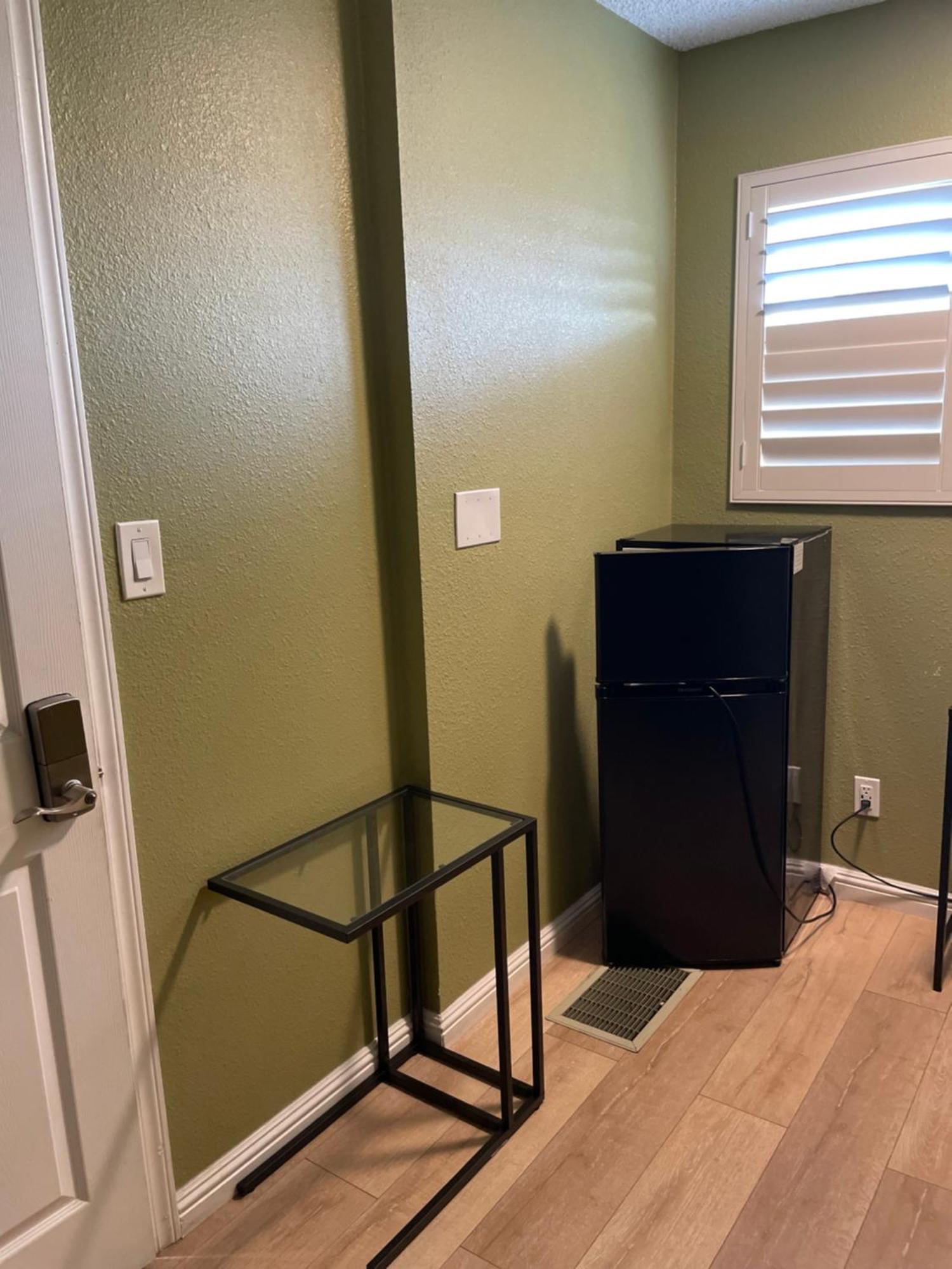 Private In Angeles With Ac, Wifi, Smart Tv, Work Desk Near Sofi Stadium Los Ángeles